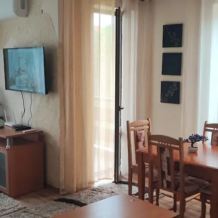 Apartman Gondola Area, Cedar 4, D30, *