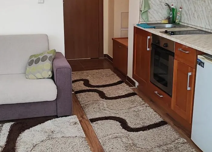 Gondola Area, Cedar 4, D30, Apartment